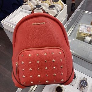 🌺SALE 🔥New Michael Kors backpack 🌺